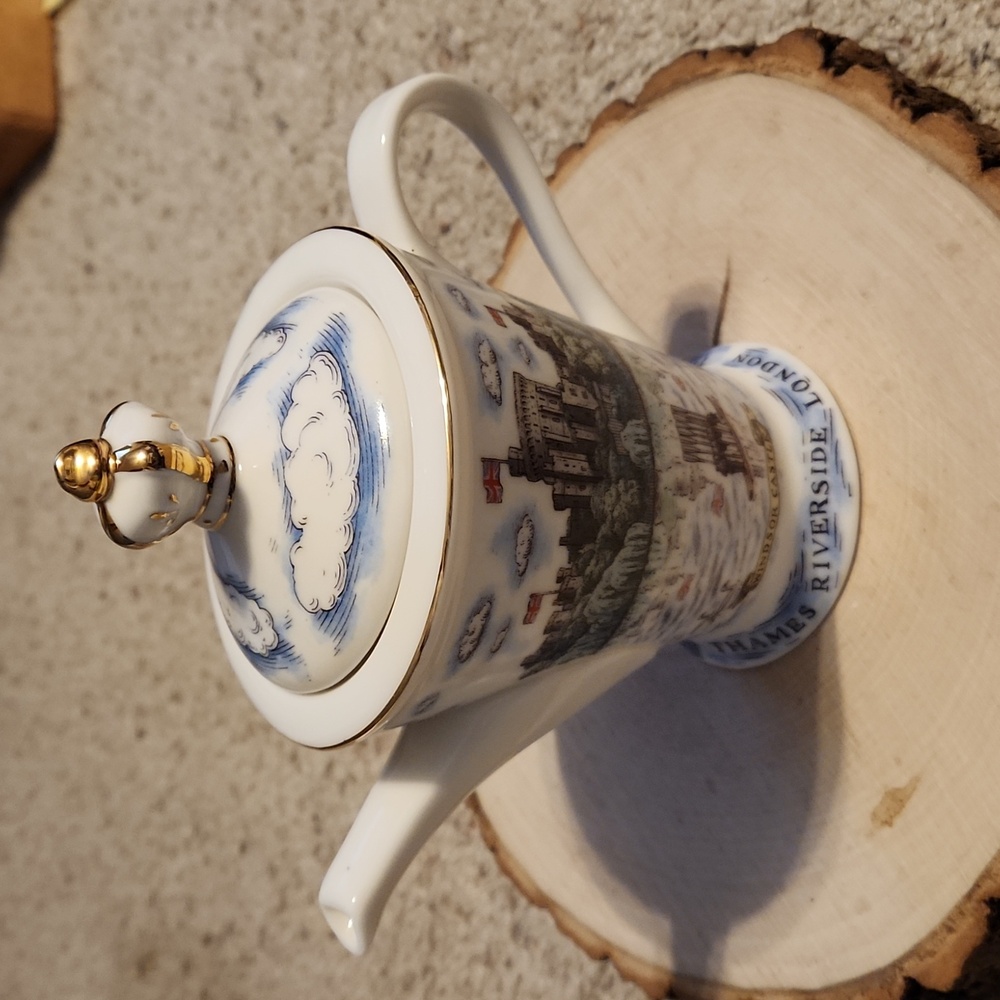 London Pottery Reflections David Birch Thames River Design Teapot